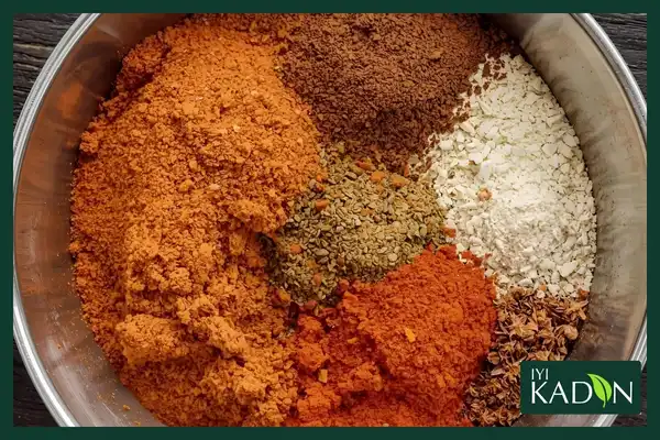 فرق پاپریکا و پول بیبر چیست - فروشگاه کادین