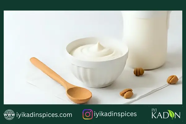 طرز تهیه ادویه ماست و خیار